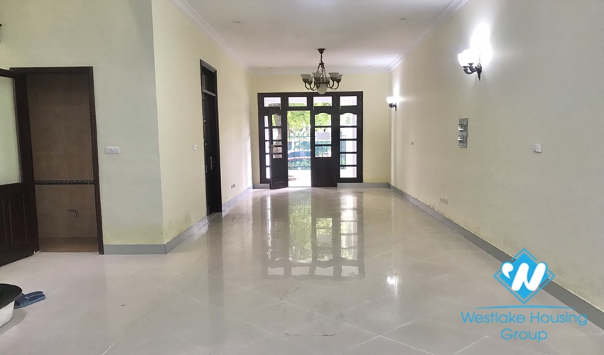 Cheap house for rent in Ciputra area, Tay Ho, Hanoi- Unfurnished